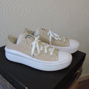 CONVERSE sz 10.5 Chuck Taylor All Star Move Low Cut Beige
